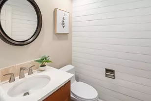 2303 Lyons Ave NE, Renton, WA 98059 - Photo 22