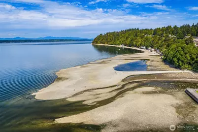 212 S 219th Street, Normandy Park, WA 98198 - Photo 28