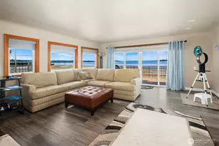 212 S 219th St, Normandy Park, WA 98198 - Photo 10