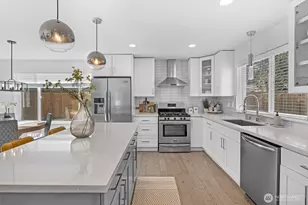 24231 78th Pl W, Edmonds, WA 98026 - Photo 4