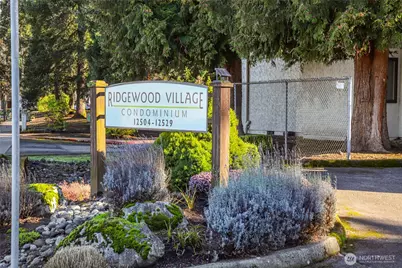 12527 NE 117th Place #F5, Kirkland, WA 98034 - Photo 18