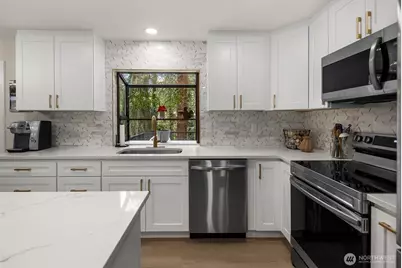 7109 NE 149th Court, Kenmore, WA 98028 - Photo 10