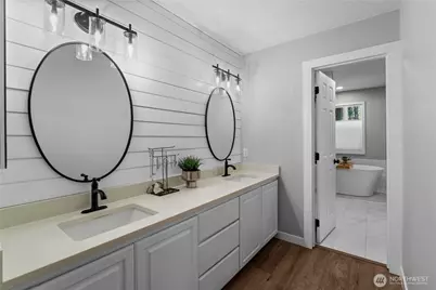 5951 NW Newberry Hill Road, Silverdale, WA 98383 - Photo 18