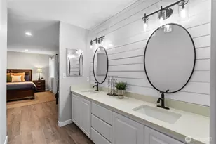 5951 NW Newberry Hill Rd, Silverdale, WA 98383 - Photo 20