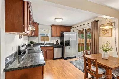 112 Barbara Lane, Everett, WA 98203 - Photo 10