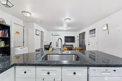 306 E 5th Avenue, Warden, WA 98857 - Photo 8