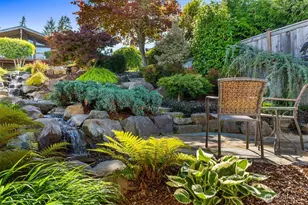 2406 Island Dr NW, Olympia, WA 98502 - Photo 2