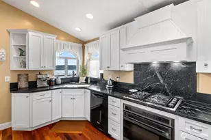 2406 Island Dr NW, Olympia, WA 98502 - Photo 12