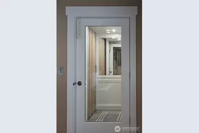 11031 Cornell Avenue S, Seattle, WA 98178 - Photo 18