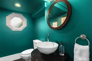 1147 Federal Ave E, Seattle, WA 98102 - Photo 16