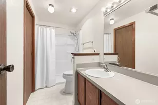 12528 NE 117th Pl, Kirkland, WA 98034 - Photo 8