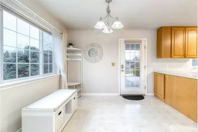 1525 SE Valley View Terrace, College Place, WA 99324 - Photo 8