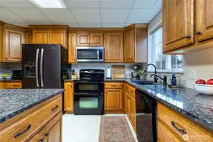 1525 SE Valley View Terrace, College Place, WA 99324 - Photo 6