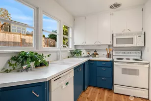 12230 Marine View Dr SW, Burien, WA 98146 - Photo 24