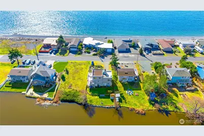 86 Keystone Avenue, Coupeville, WA 98239 - Photo 4