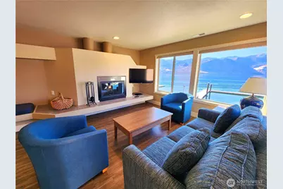 1 Lakeside 718-N, Manson, WA 98831 - Photo 6