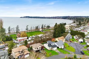 7969 W Golf Course Dr, Birch Bay, WA 98230 - Photo 4