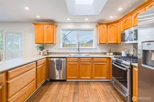 12418 SE 251st Pl, Kent, WA 98030 - Photo 10