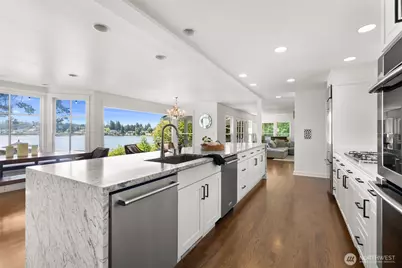 9144 Edgewater Drive SW, Lakewood, WA 98499 - Photo 16