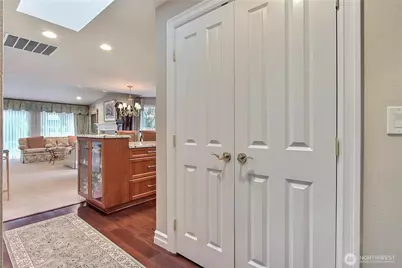 6323 N 26th Street, Tacoma, WA 98407 - Photo 4