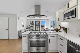 4527 W Raye St, Seattle, WA 98199 - Photo 12