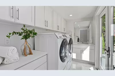 4527 W Raye Street, Seattle, WA 98199 - Photo 24