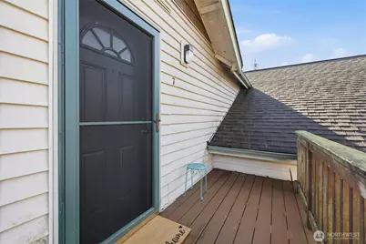 2071 Cherry Street #7, Ferndale, WA 98248 - Photo 2