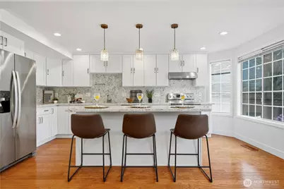 3505 168th Avenue NE, Bellevue, WA 98008 - Photo 8