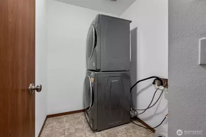 18833 110th Avenue Ct E, Puyallup, WA 98374 - Photo 28