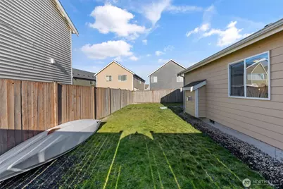 18833 110th Avenue Ct E, Puyallup, WA 98374 - Photo 32