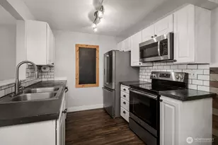 14200 NE 171st St, Woodinville, WA 98072 - Photo 10