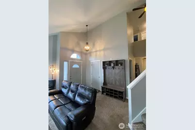 901 Bathke Avenue, Enumclaw, WA 98022 - Photo 6