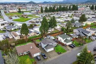 901 Bathke Ave, Enumclaw, WA 98022 - Photo 38