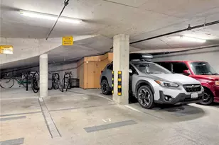 1111 E Pike St, Seattle, WA 98122 - Photo 28