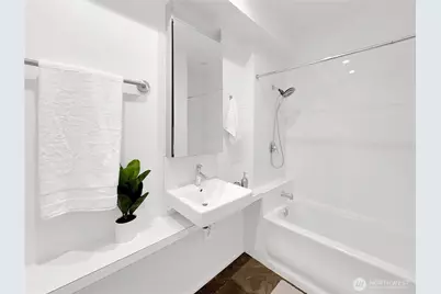 1111 E Pike Street #205, Seattle, WA 98122 - Photo 22