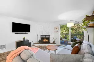 1305 W Clearbrook Dr, Bellingham, WA 98229 - Photo 6