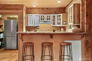 5 Smugglers Rowe, Henry Island, WA 98250 - Photo 10