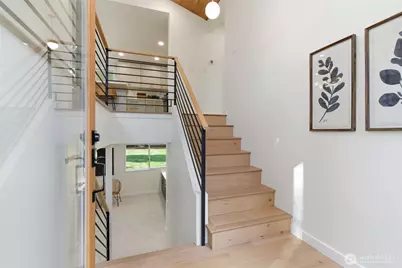 9110 122nd Place SE, Newcastle, WA 98056 - Photo 6