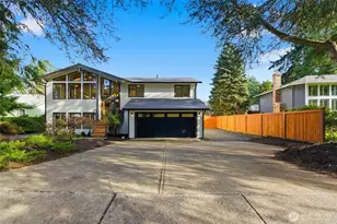 9110 122nd Pl SE, Newcastle, WA 98056 - Photo 4