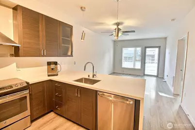 1760 NW 56th Street #305, Seattle, WA 98107 - Photo 2