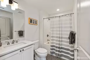 22922 Belvedere Pl NE, Kingston, WA 98346 - Photo 32