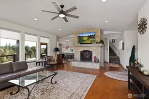 22922 Belvedere Pl NE, Kingston, WA 98346 - Photo 8