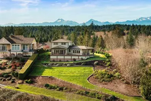 22922 Belvedere Pl NE, Kingston, WA 98346 - Photo 4