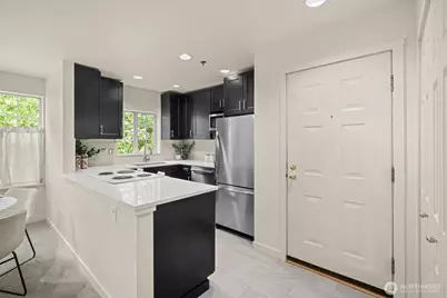 2540 118th Avenue SE #202, Bellevue, WA 98005 - Photo 8