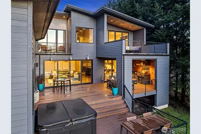 8228 26th Avenue NW, Gig Harbor, WA 98332 - Photo 2