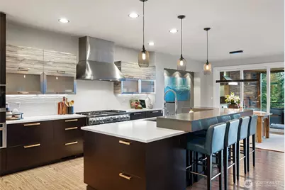 8228 26th Avenue NW, Gig Harbor, WA 98332 - Photo 4