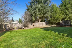 9415 137th St E, Puyallup, WA 98373 - Photo 32