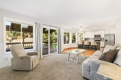 9415 137th Street E, Puyallup, WA 98373 - Photo 8