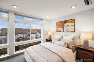 728 N 43rd St, Seattle, WA 98103 - Photo 16