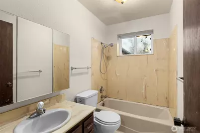 1413 Index Avenue SE, Renton, WA 98058 - Photo 24